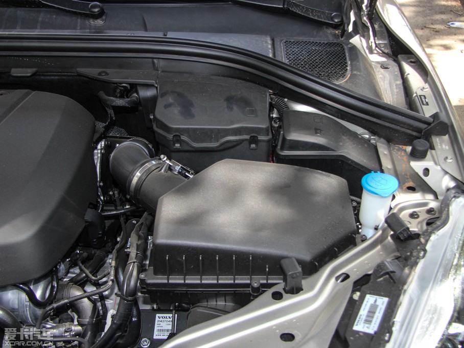 2016֠XC60 2.0T T5 а