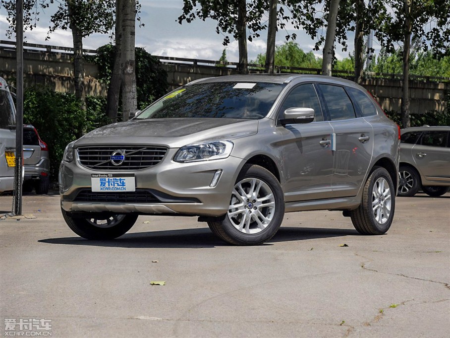 2016֠XC60 2.0T T5 а