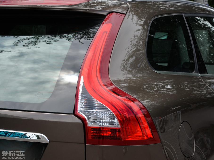 2016֠XC60  2.0T T5 AWD h