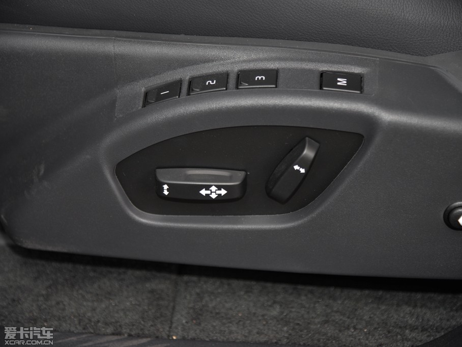 2016���֠���XC60  2.0T T5 AWD ���h(yu��n)��