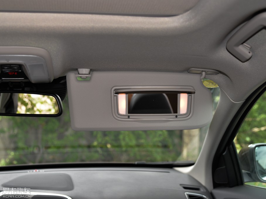 2016���֠���XC60  2.0T T5 AWD ���h��