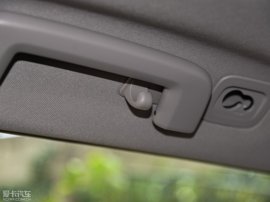 2016���֠���XC60  2.0T T5 AWD ���h��