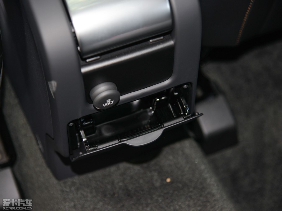 2016���֠���XC60  2.0T T5 AWD ���h(yu��n)��