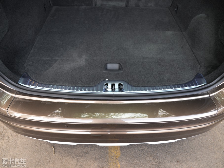 2016���֠���XC60  2.0T T5 AWD ���h(yu��n)��