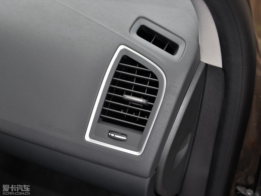 2016֠XC60  2.0T T5 AWD h