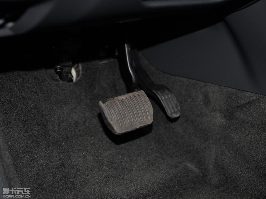 2016���֠���XC60  2.0T T5 AWD ���h��