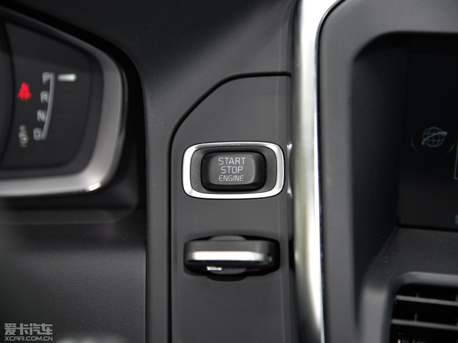 2016���֠���XC60  2.0T T5 AWD ���h(yu��n)��