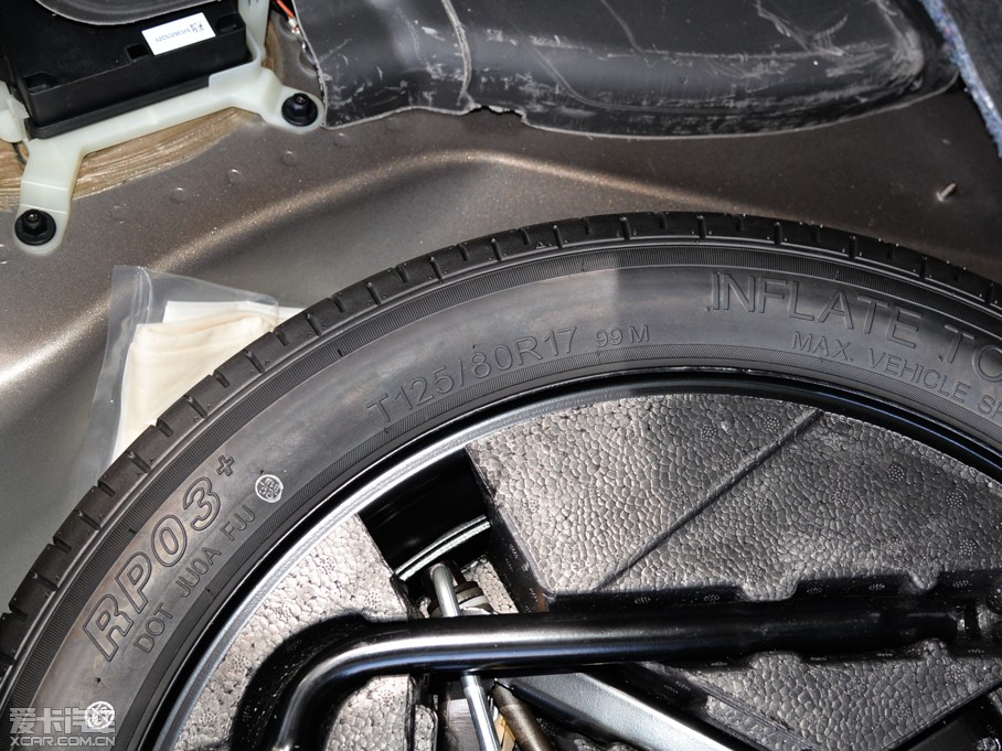 2016���֠���XC60  2.0T T5 AWD ���h��