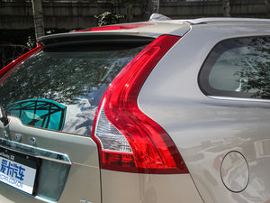 20162.0T T5 AWD S (x)(ji)^