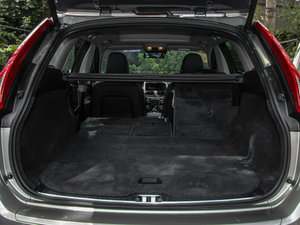 2016款2.0T T5 AWD 智驭版 空间座椅