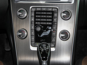 20162.0T T5 AWD S п؅^