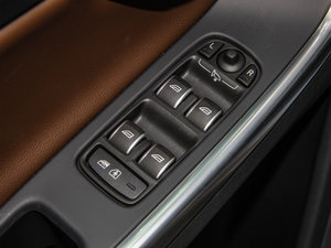 20162.0T T5 AWD S п؅^