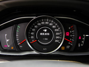 2016款2.0T T5 智进版 中控区