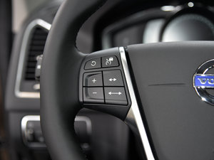 2016款 2.0T T5 AWD 智远版 中控区