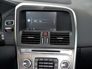 2016款 2.0T T5 AWD 智远版 空调出风口