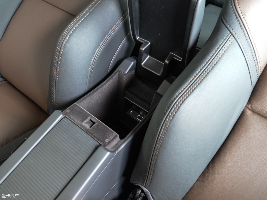 2017֠XC60 2.0T T5 AWD h