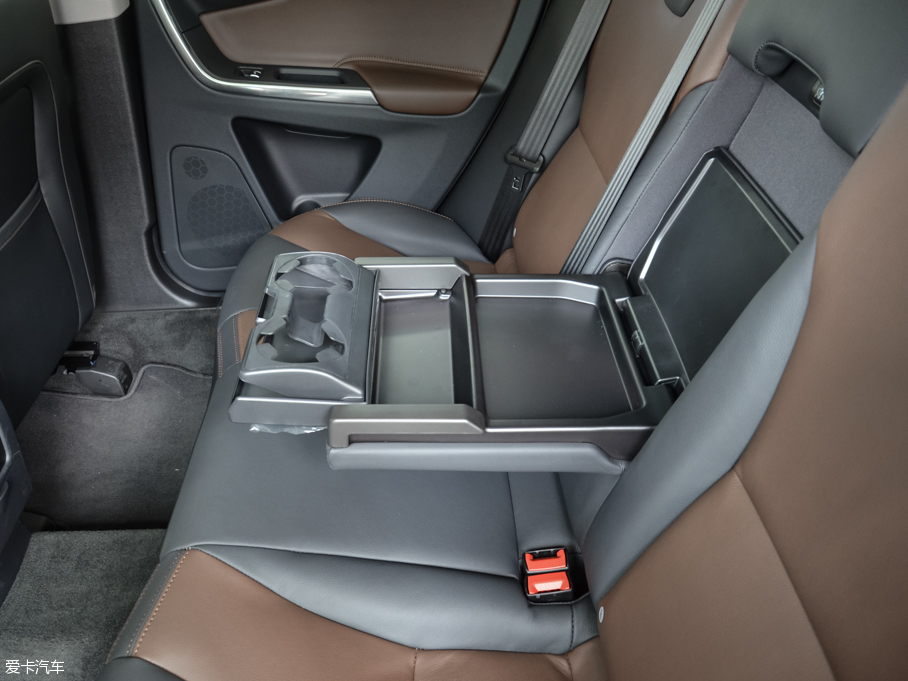 2017֠XC60 2.0T T5 AWD h