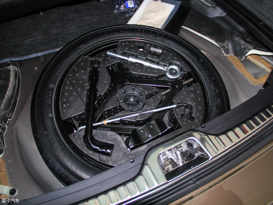 2017֠XC60 2.0T T5 AWD S