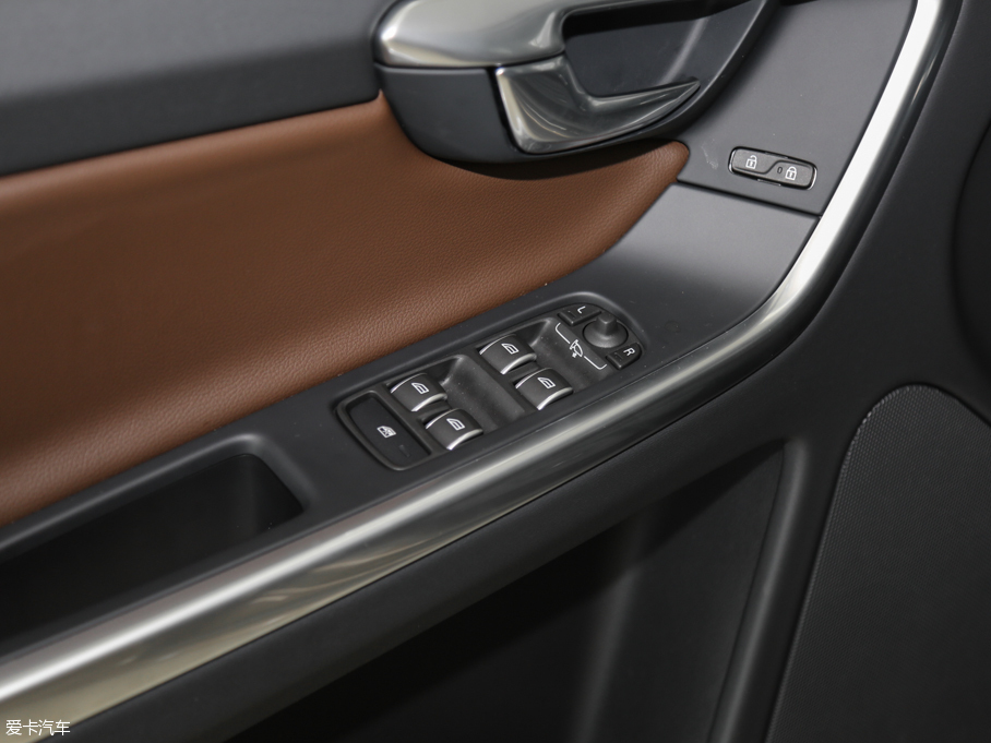 2017֠XC60 2.0T T5 AWD h