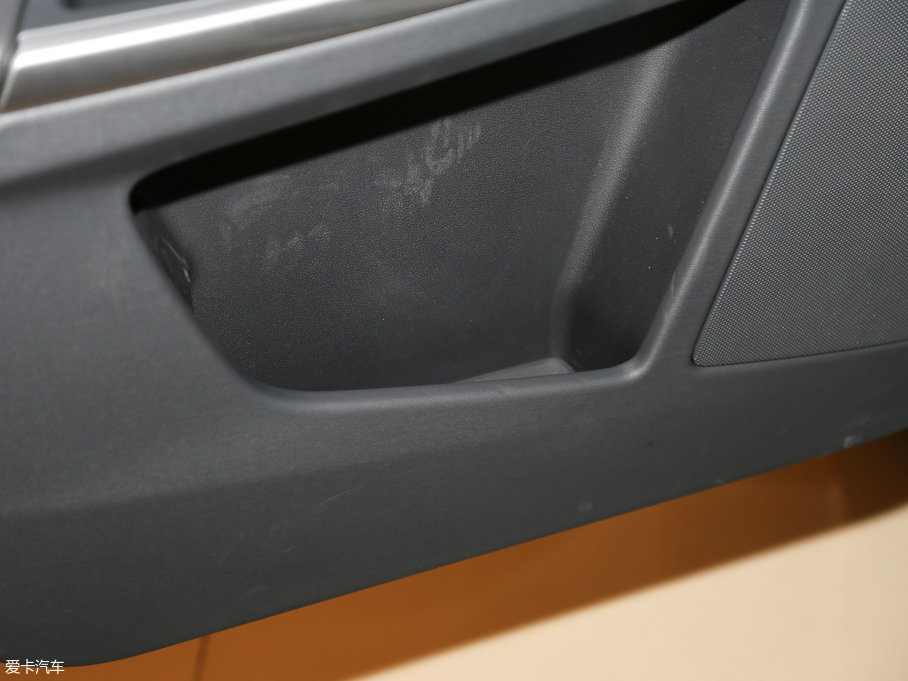 2017֠XC60 2.0T T5 AWD M