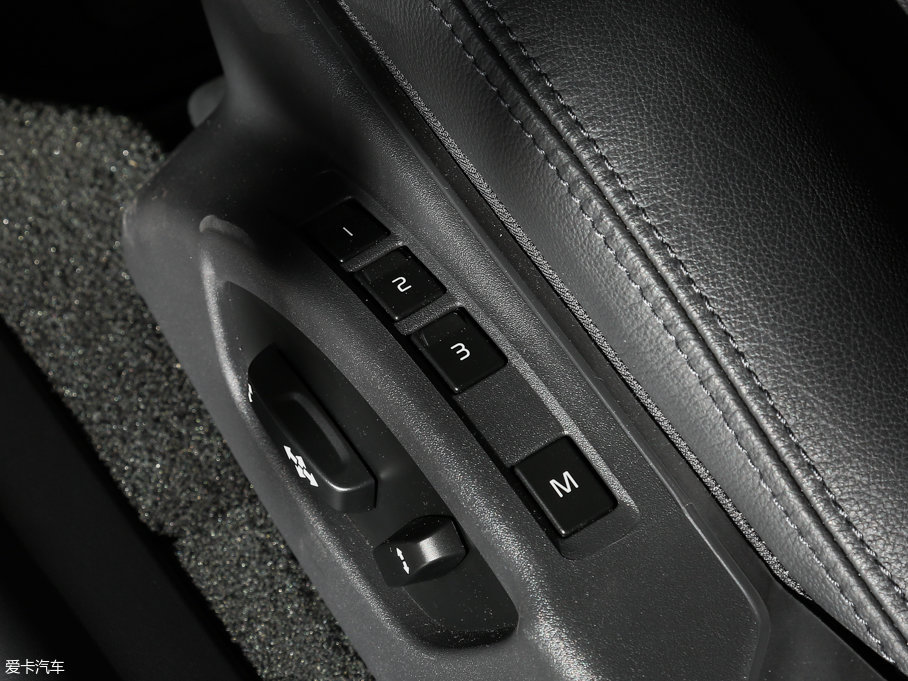 2017֠XC60 2.0T T5 M