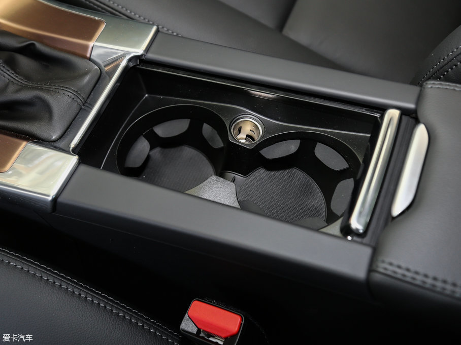 2017֠XC60 2.0T T5 M