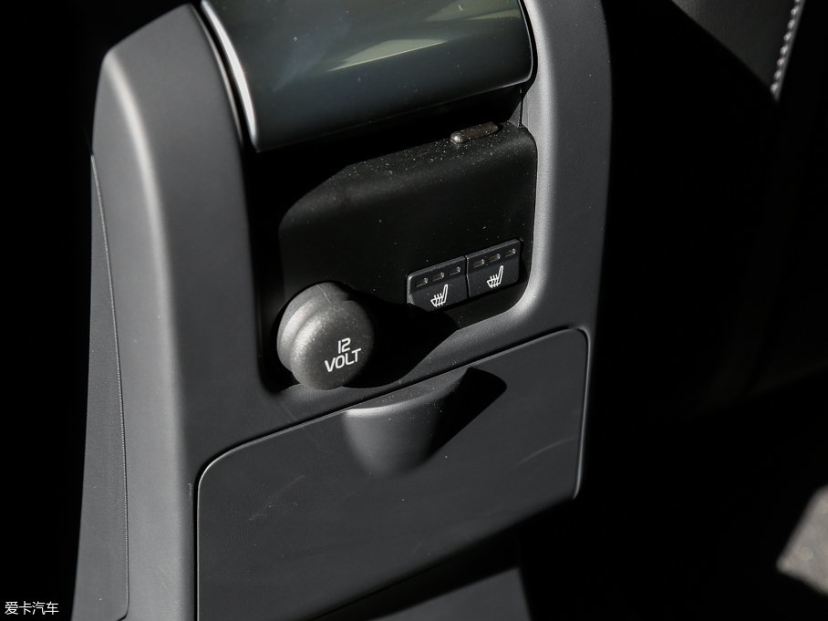 2017֠XC60 2.0T T5 M