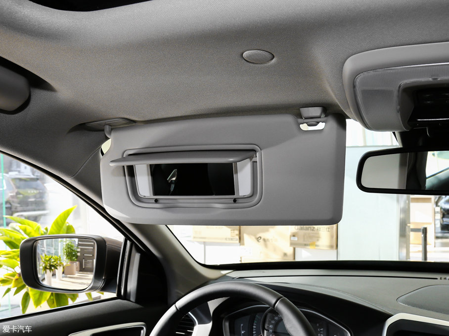 2017֠XC60 2.0T T5 M