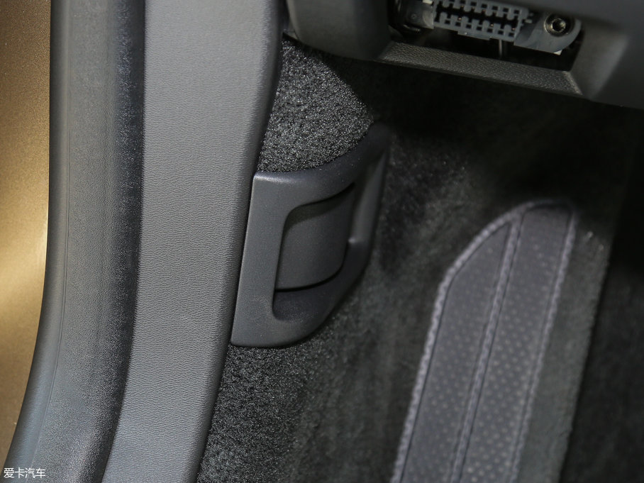 2017֠XC60 2.0T T5 M