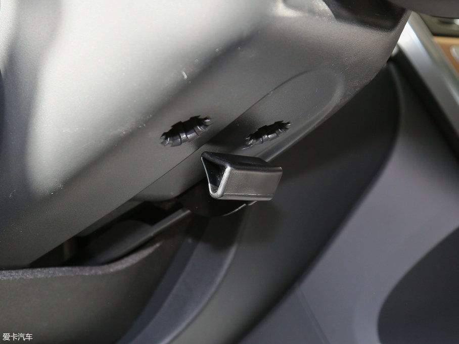 2017֠XC60 2.0T T5 M(jn)(j)