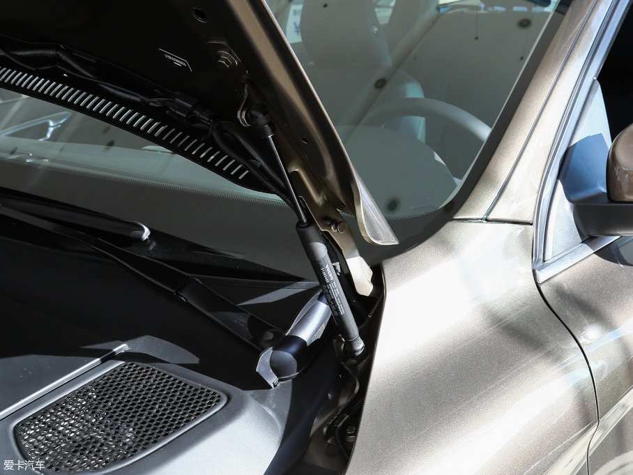 2017֠XC60 2.0T T5 M