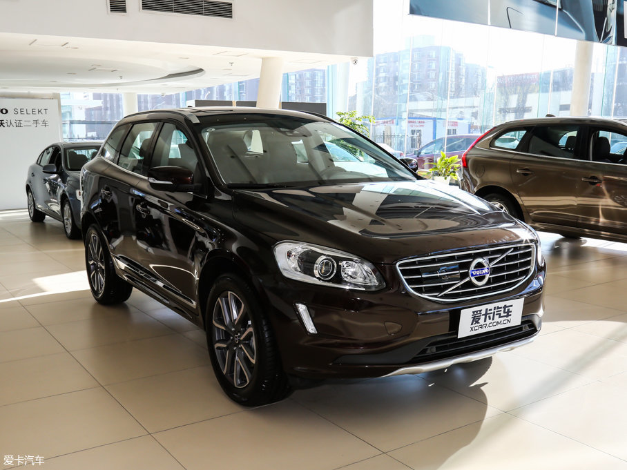 2017款沃尔沃xc602.0t t5 awd 智远升级版