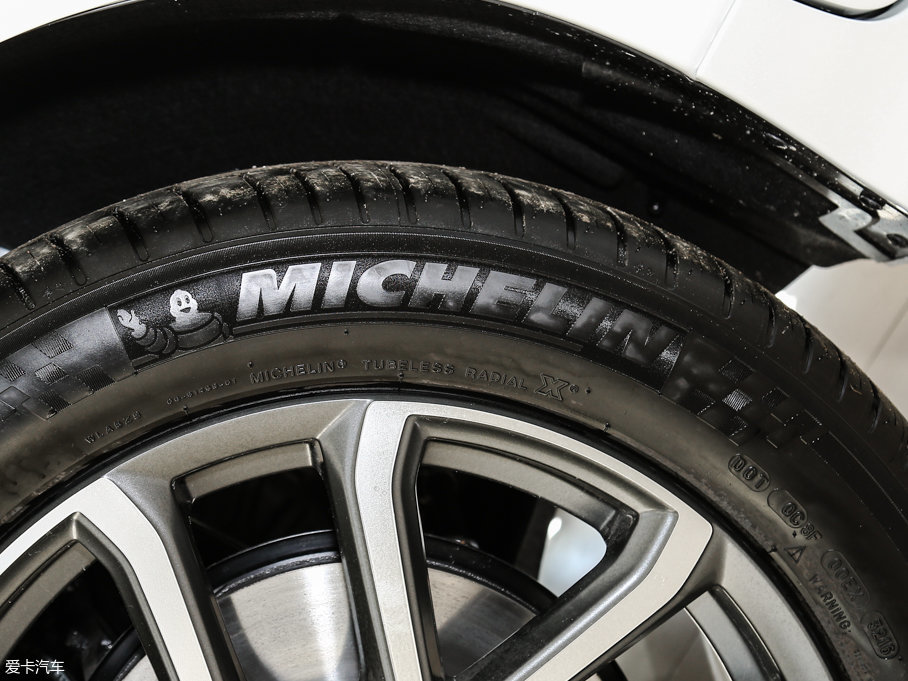 2017֠XC60 2.0T T5 AWD h