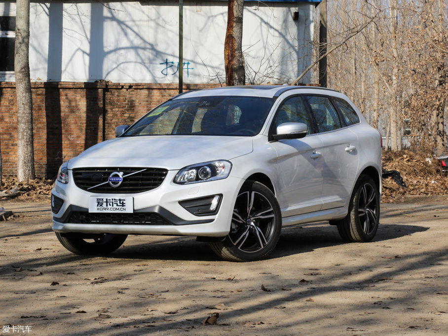 2017ֶXC60 2.0T T5 AWD ˶