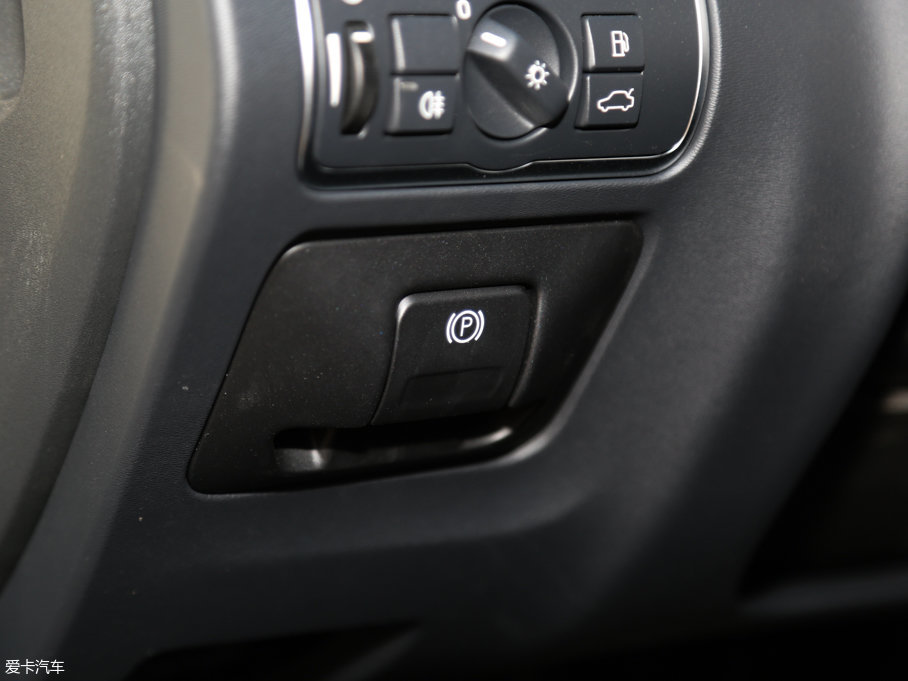 2017֠XC60 2.0T T5 AWD \