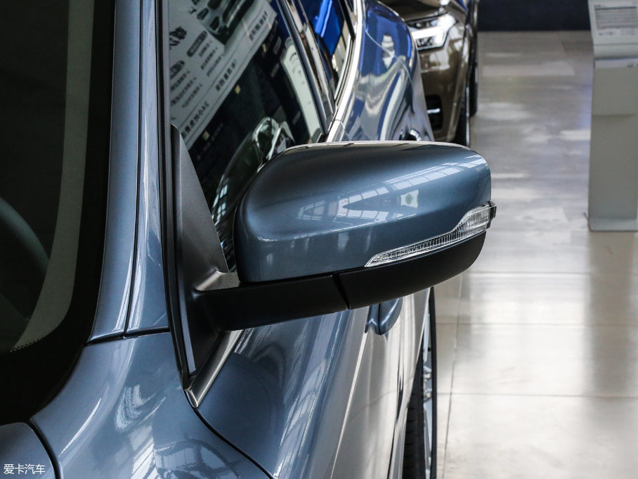 2017֠XC60 2.0T T5 AWD M