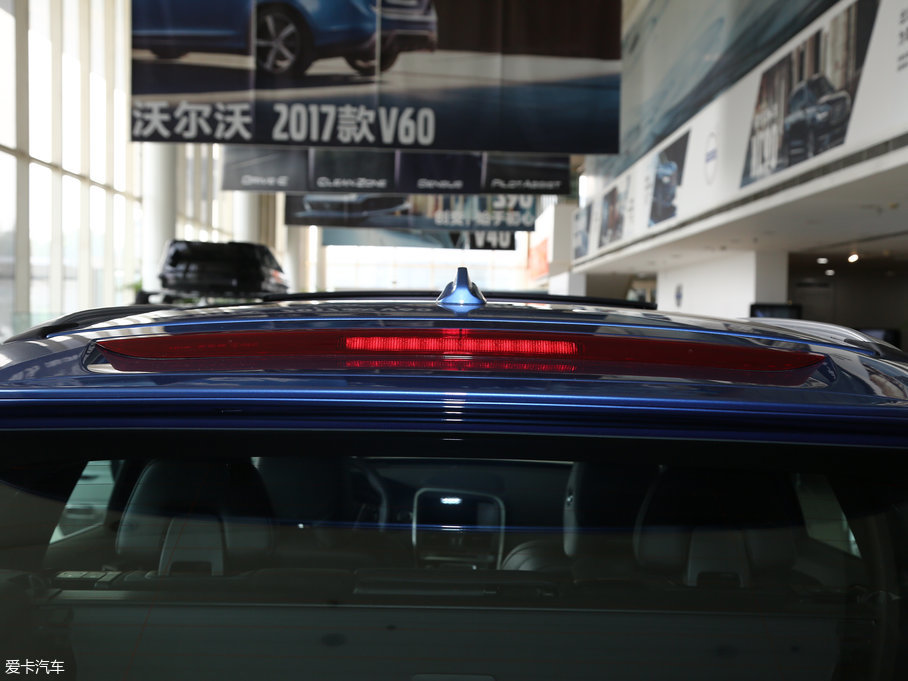 2017֠XC60 2.0T T5 AWD \(yn)