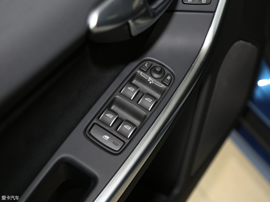 2017֠XC60 2.0T T5 AWD \