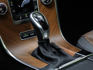 20172.0T T5 AWD Խ QU