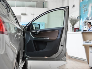 20172.0T T5 AWD h(yun) g