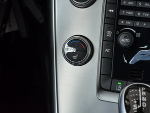 20172.0T T5 AWD h п؅^