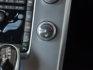 20172.0T T5 AWD h п؅^