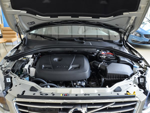 2017款2.0T T5 AWD 智远版 发动机