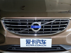 2017款2.0T T5 AWD 智远版 中网