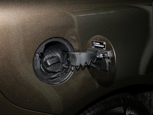 2017款2.0T T5 AWD 智远版 油箱盖