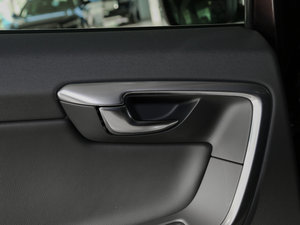 20172.0T T5 AWD M(jn)(j) g