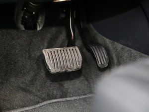 20172.0T T5 AWD M п؅^