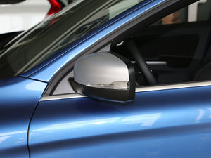 20172.0T T5 AWD \ (ji)^