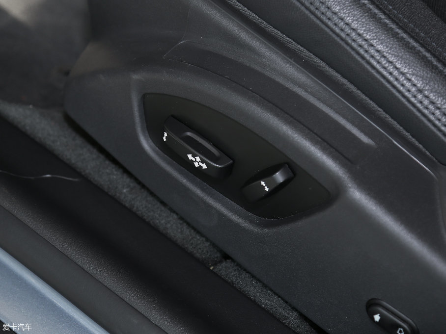 2017֠S60 L 1.5T T3 а