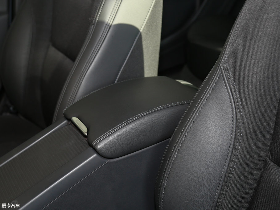 2017֠S60 L 1.5T T3 а